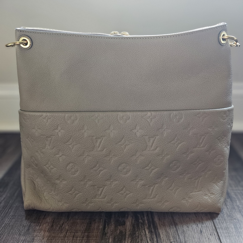 We Accept Offers Louis Vuitton Maida Hobo Turtledove Empriente - Picture 4 of 16